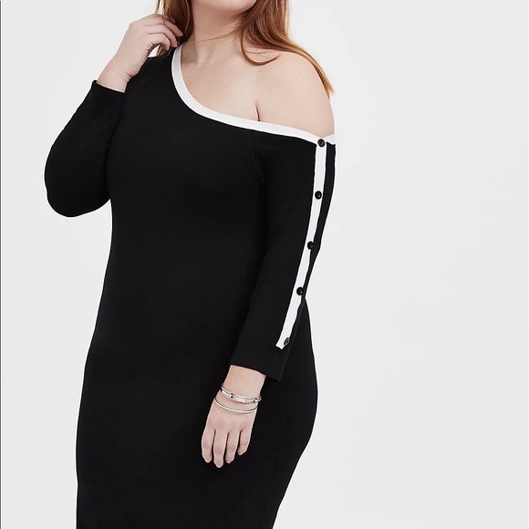 Torrid Black and White Long Sleeve Button Off The Shoulder Sweater Dress - Picture 3 of 10